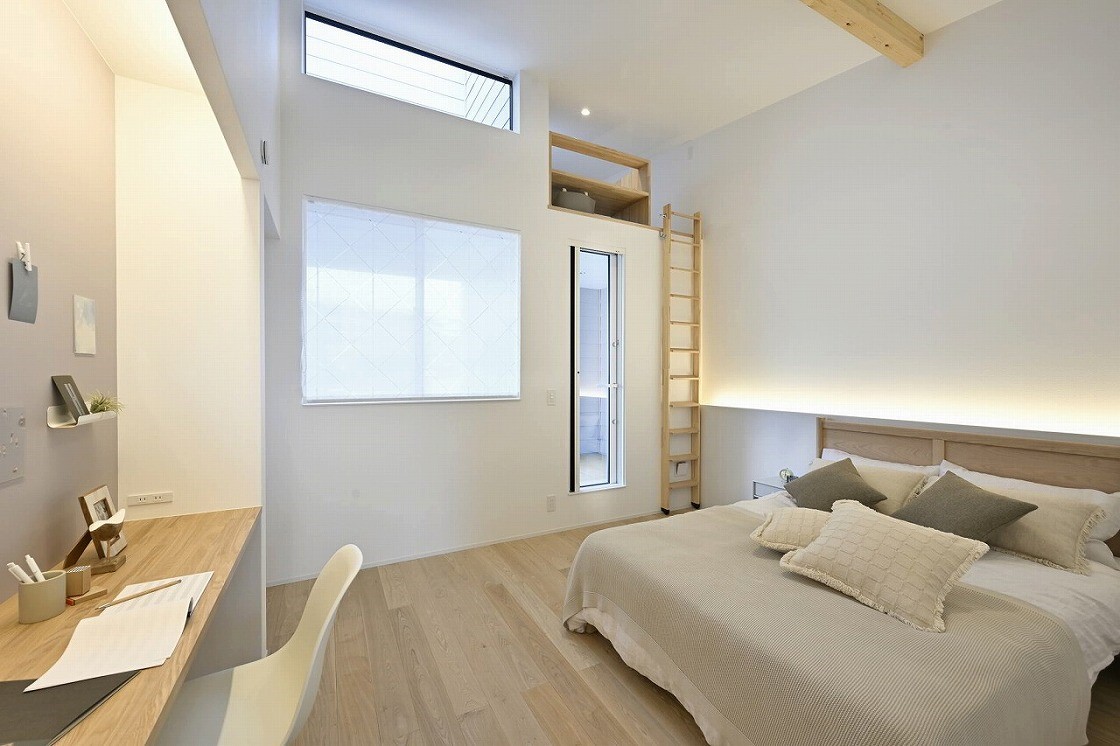 ■EM202IF/モデルルーム展示品/Actus/アクタス/BILLIANI/ビリアーニ/スタッキングチェア/ダイニングチェア/椅子/3脚 □EM202IF⁄モデルルーム展示品⁄Actus⁄アクタス⁄BILLIANI⁄ビリアーニ