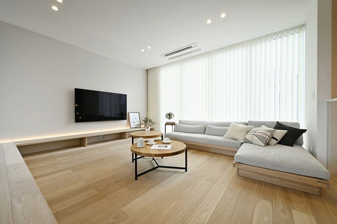 ■EM202IF/モデルルーム展示品/Actus/アクタス/BILLIANI/ビリアーニ/スタッキングチェア/ダイニングチェア/椅子/3脚 □EM202IF⁄モデルルーム展示品⁄Actus⁄アクタス⁄BILLIANI⁄ビリアーニ